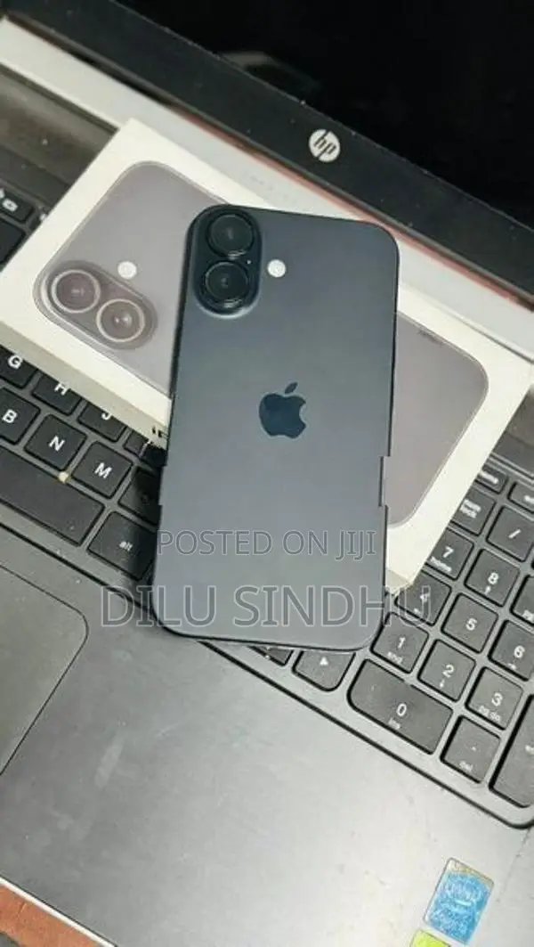Apple iPhone 16 (Used)