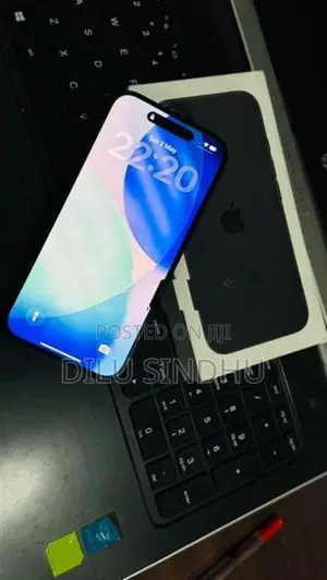 Apple iPhone 16 (Used)