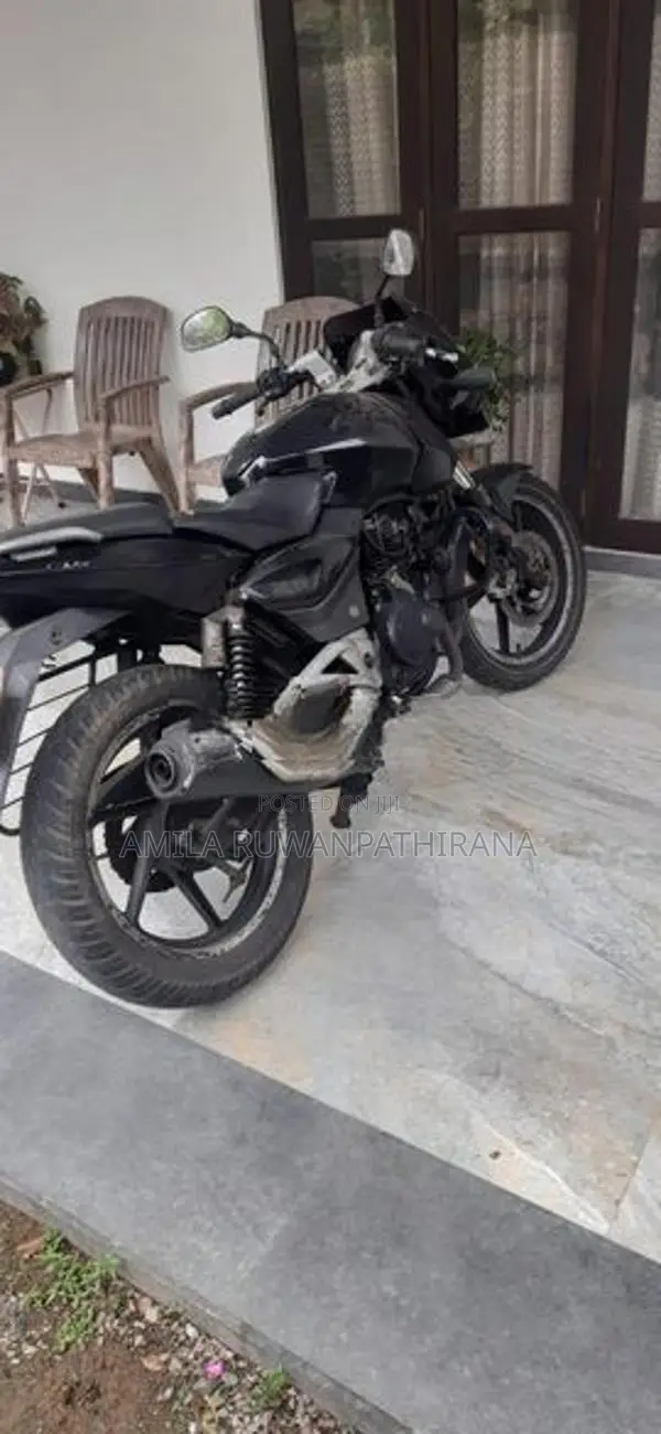 Bajaj Pulsar 180 2008