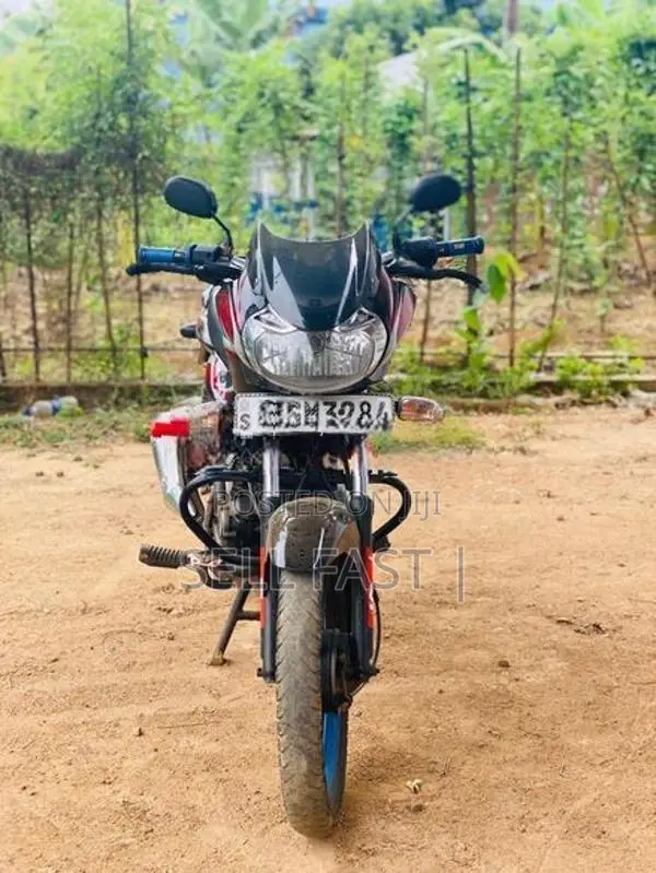 Bajaj Discover 100 bike 2018