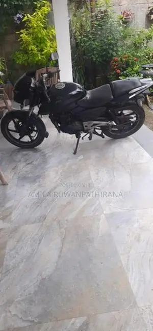 Bajaj Pulsar 180 2008