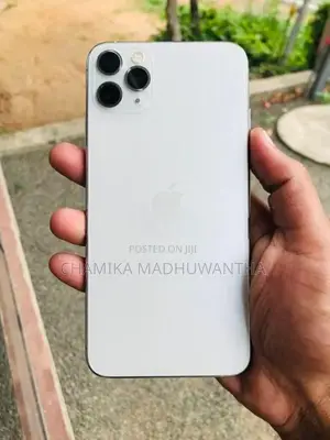 Apple iPhone 11 Pro Max (Used)