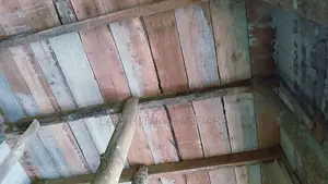 සැටලිම වර්ග අඩි 950
