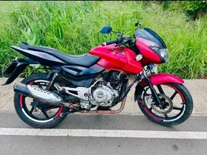 Bajaj Pulsar 150 2013