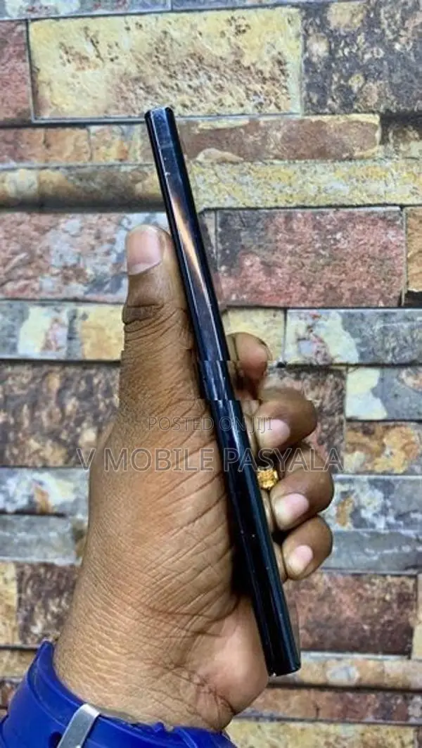 Samsung Galaxy S23 Ultra 256GB (Used)