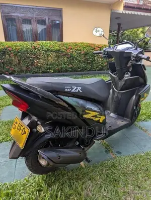 Yamaha RayZR Disk Model 2017