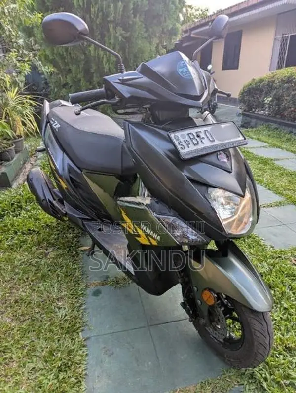 Yamaha RayZR Disk Model 2017