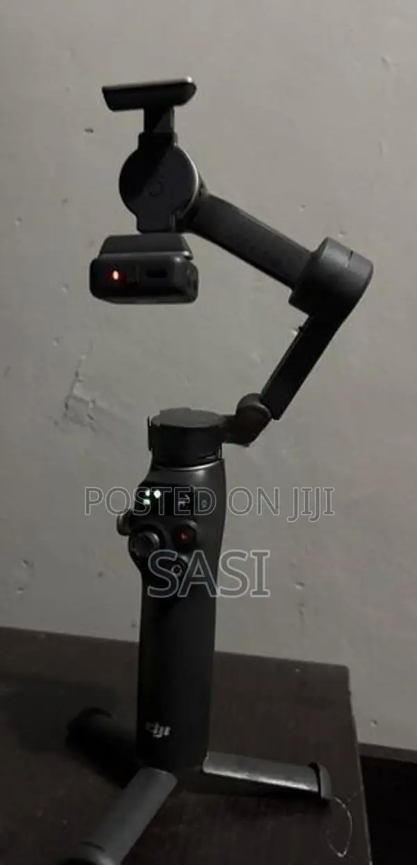 DJI Osmo Mobile 8