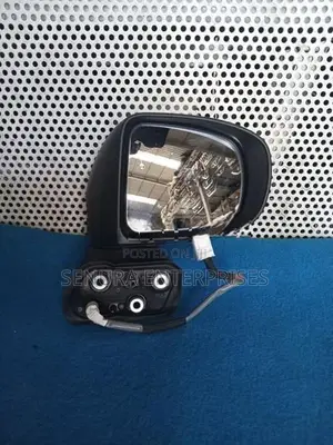 Daihatsu Taft LA900 Side Mirror Rh