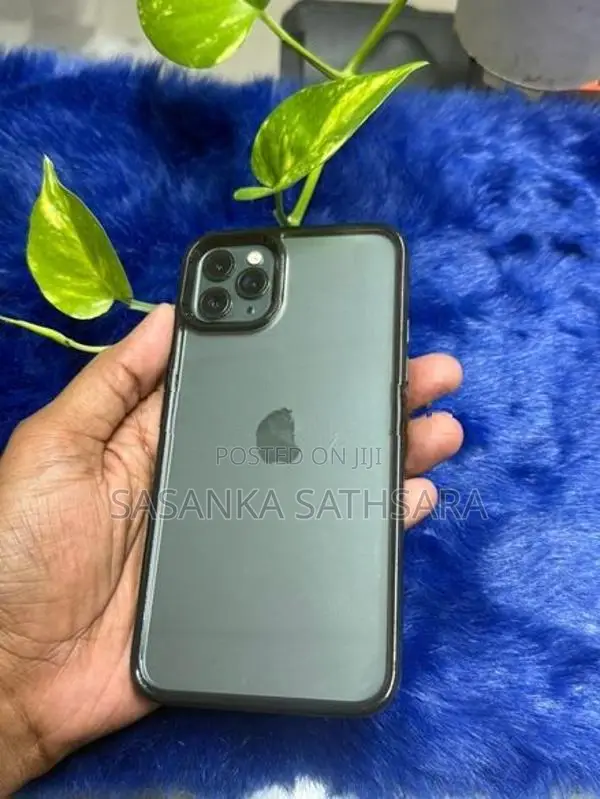 Apple iPhone 11 Pro Max (Used)