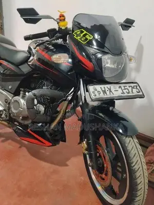 Bajaj Pulsar 180 2011