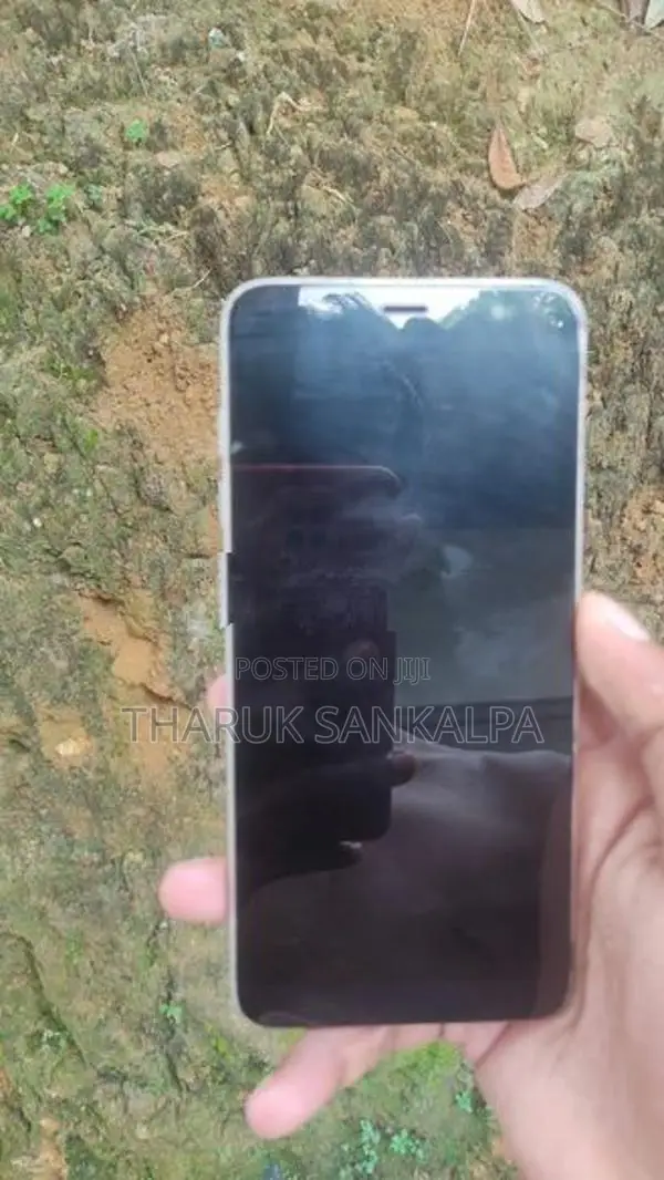 Samsung Galaxy J8 (Used)