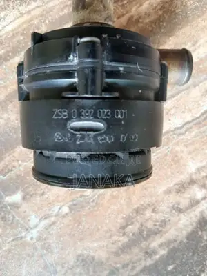 Benz Auxiliary Coolent Pump