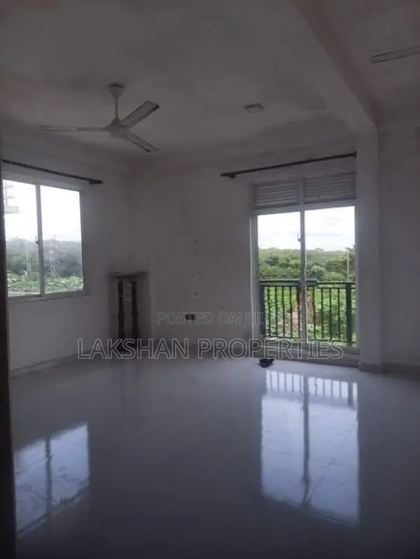 First Floor House For Rent In Aththidiya