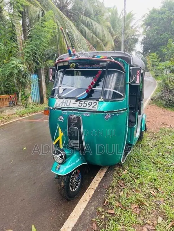 Bajaj RE 2004