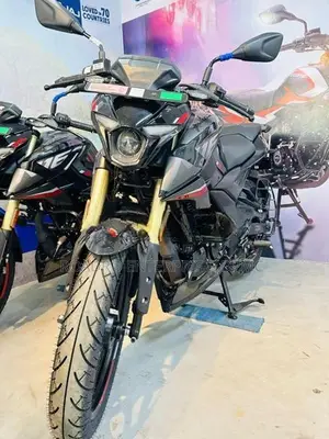 Bajaj Pulsar N160 Premium Efi 2026