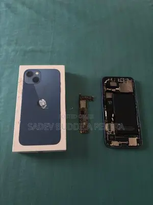 Apple iPhone 13 for Parts (Used)