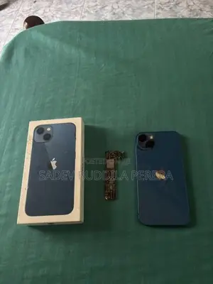 Apple iPhone 13 for Parts (Used)