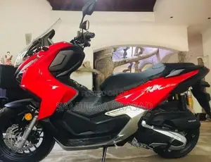 Honda ADV 160 2025