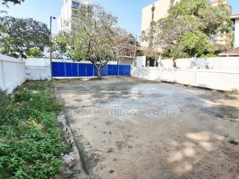 10+ Parkings Office For Rent Off Galle Road Colombo 04 [ 2103C ]