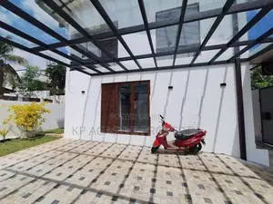 Luxury Land for Sale in Athurugiriya