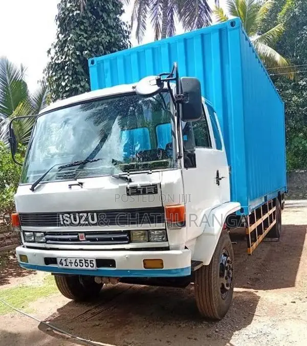 Isuzu FTR 1986