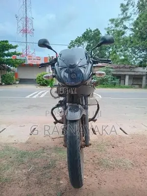 Bajaj Pulsar 150 2017