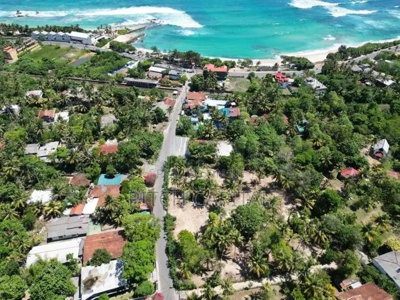 Elite Midigama Just 75m to the Beach Surf Breaks Land