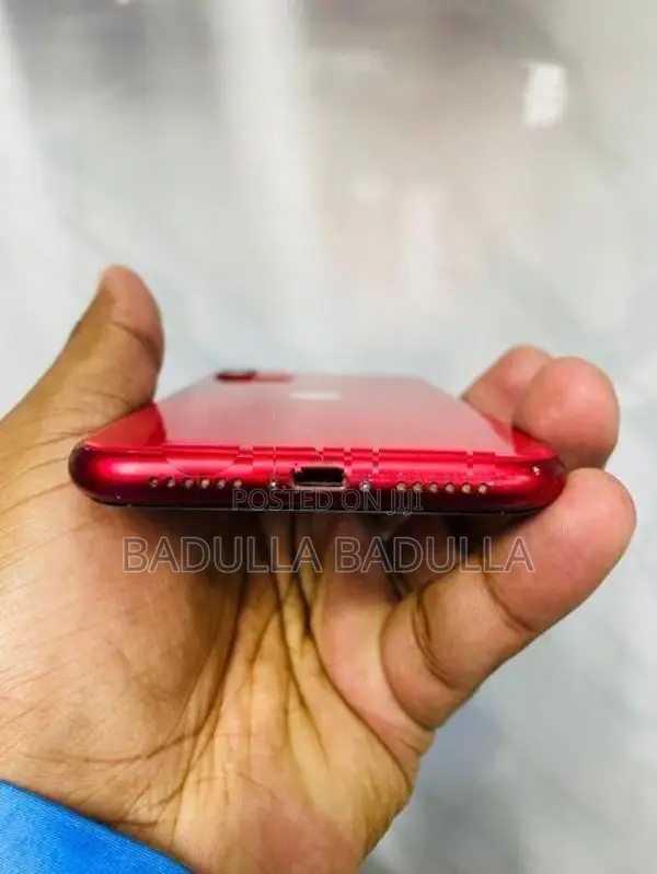 Apple iPhone 11 (Used)