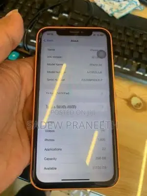Apple iPhone XR (Used)
