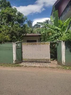Battaramulla Thalahena 8 Mile Post 21 Perches Land For Sale