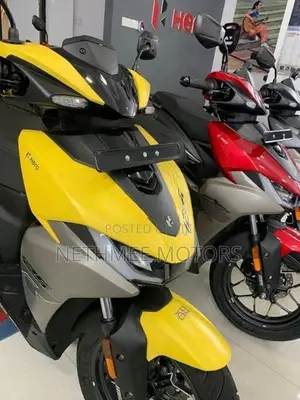 Hero XOOM 125R 2026