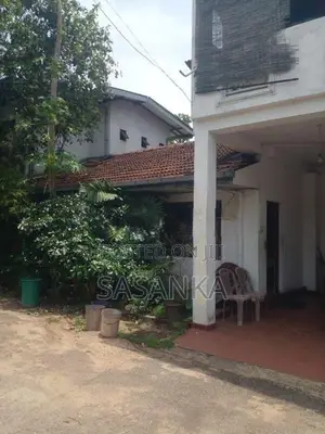 Kohuwala Malwatta Road 5.67 Perches Land With Old House For Sale