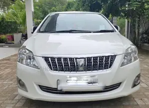 Toyota Premio superior 2013