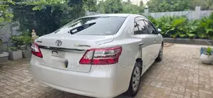 Toyota Premio superior 2013