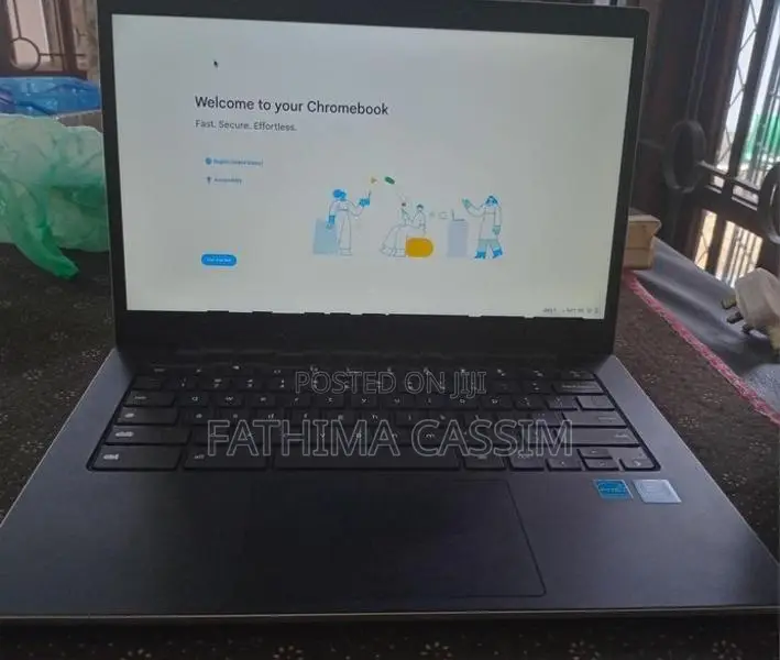 Samsung Chromebook Go Laptop