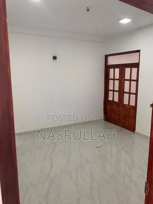 House for Lease - Ambagaha Juntion, Wellampitiya