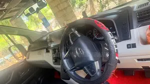 Toyota Hiace 2025