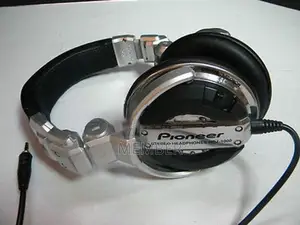Pioneer Monitoring DJ Headphone