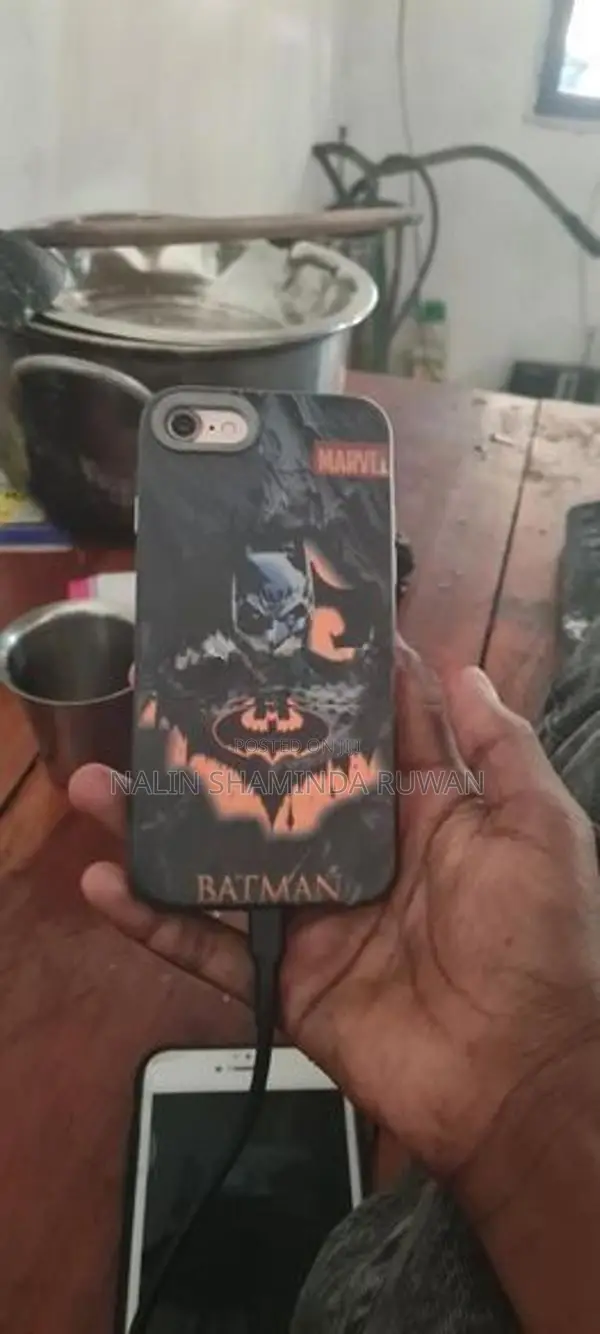 Apple iPhone 7 (Used)
