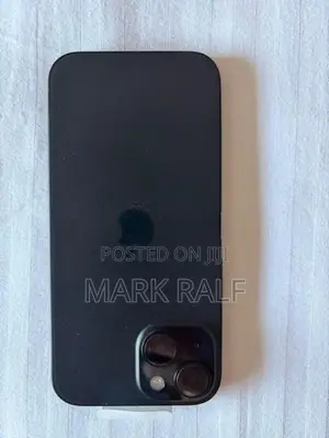 Apple iPhone 15 128GB (Used)