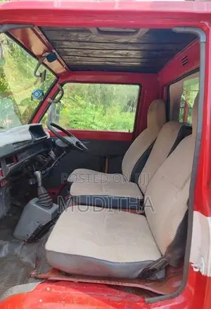 Mitsubishi L300 1980