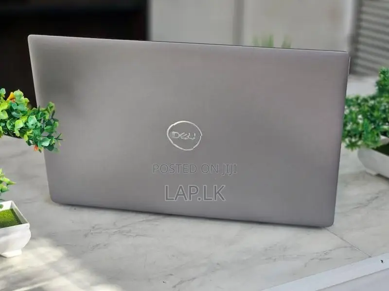 Dell Latitude 5520 FullHD Touch Core i7 11th GEN 8GB 256GB SSD Laptop
