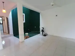 Cozy Residential House for Sale in Kottawa