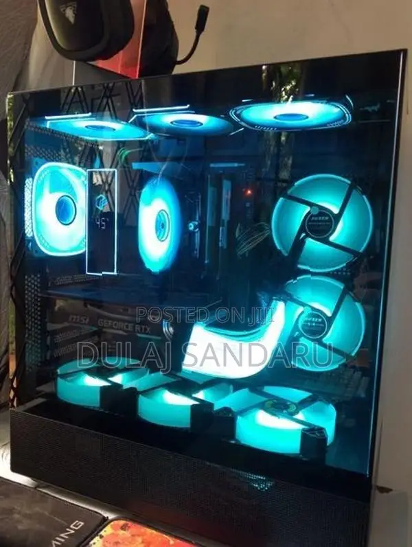Gaming Casing with 9 ARGB Fans