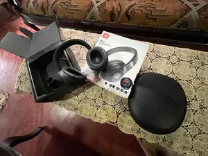 JBL E 55 BT Bluetooth Headphone