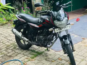 Bajaj Discover 2012