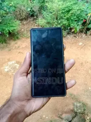 Google Pixel 6 (Used)