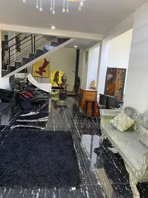 Luxury 3-Storey House for Sale Ramboda