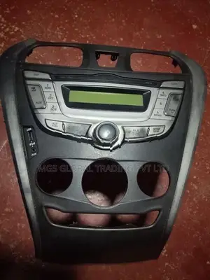 Hyundai Eon Center Console